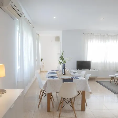 Casa Mar Con Piscina Privada Aa Y Wi-fi Delante Del Mar. *